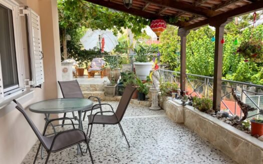 Two storey property with stunning views in the quaint village of Ano Gerakaria