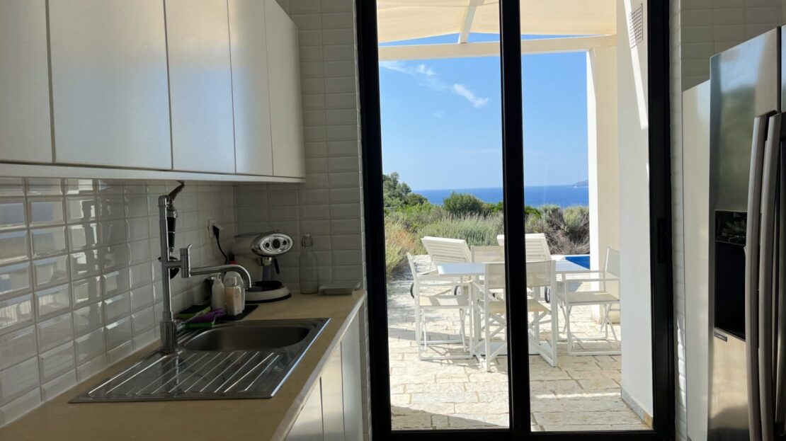 Luxury villa with stunning Seaview’s overlooking Zakynthos national marine park and Daphne beach