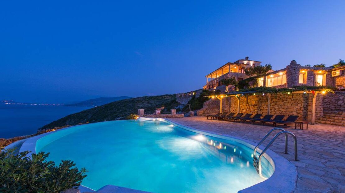 Absolutely stunning villa directly above the Blue Caves with private beach access