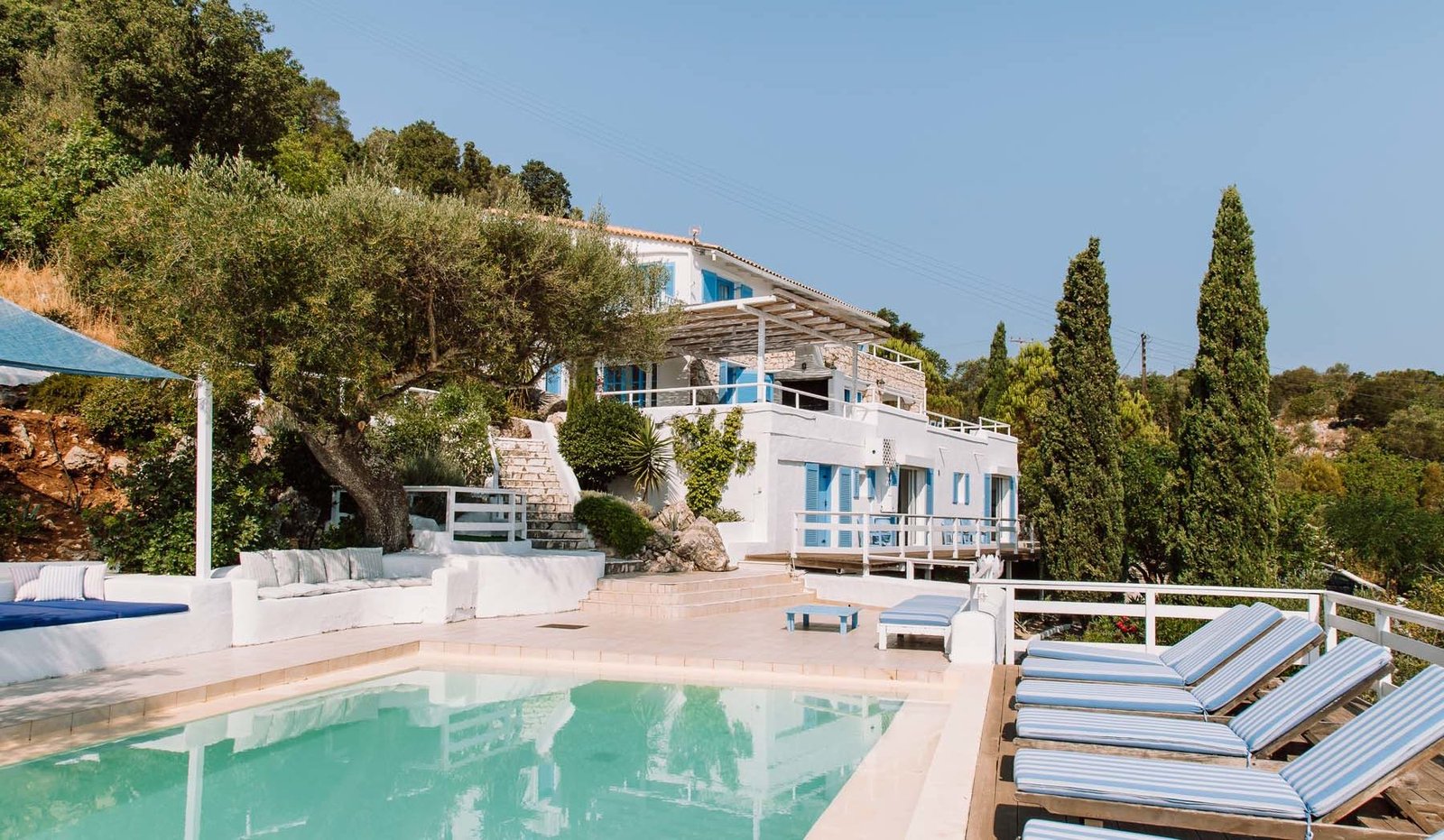 Exceptional villa in the Peligoni hills of Zakynthos