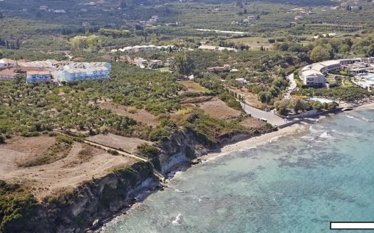 Coastal land for sale in Tragaki