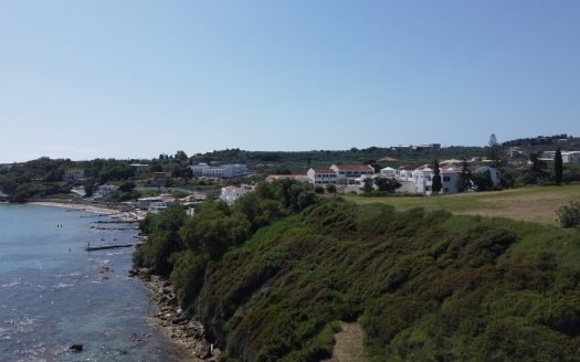 Coastal land for sale in Tragaki