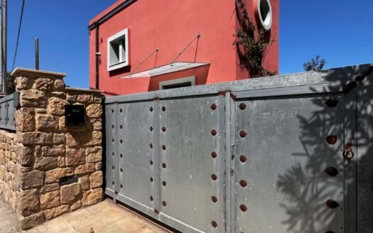 Characterful seafront property – True Ionian bliss