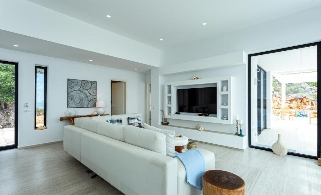Exceptional Luxury Estate with Panoramic Sea Views in Askos