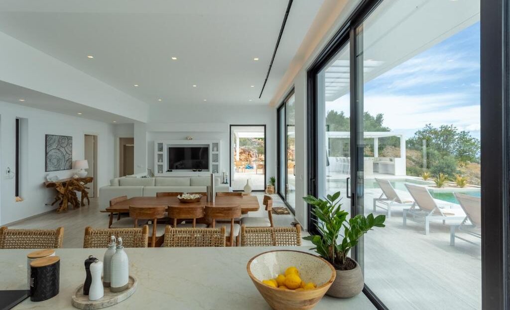 Exceptional Luxury Estate with Panoramic Sea Views in Askos