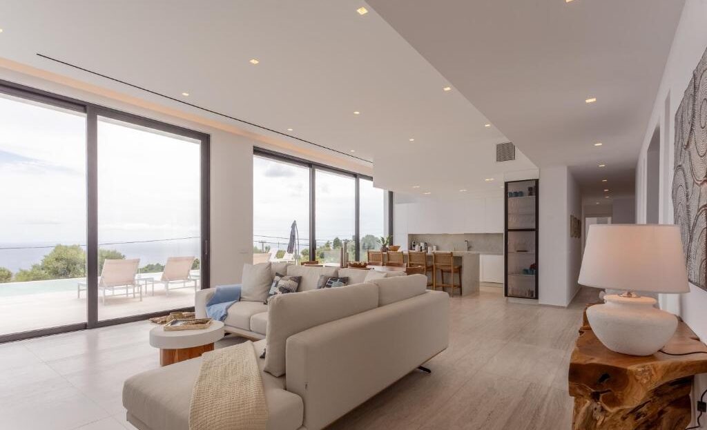 Exceptional Luxury Estate with Panoramic Sea Views in Askos