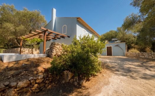 Beautiful Two-Storey Villa with Swimming Pool and Stone Guesthouse in the Heart of Northern Zakynthos