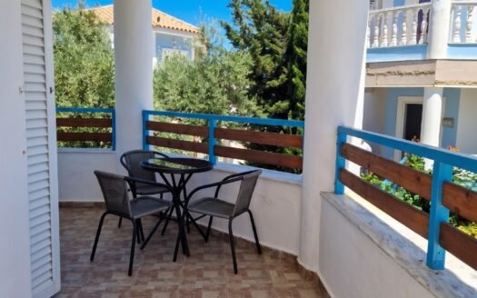 Sea View Apartment Within Walking Distance of the Beach – Agios Sotis
