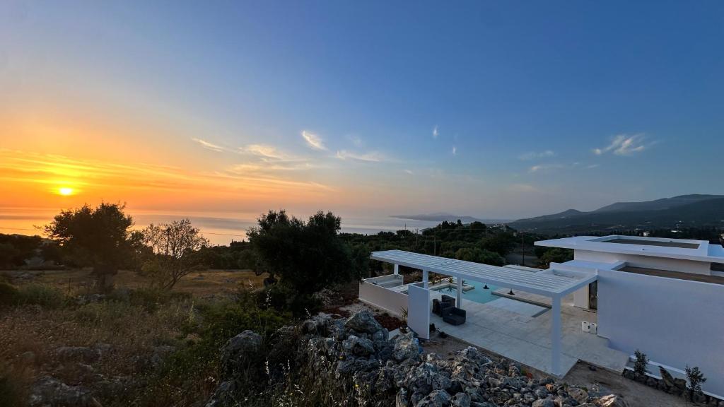 Exceptional Luxury Estate with Panoramic Sea Views in Askos