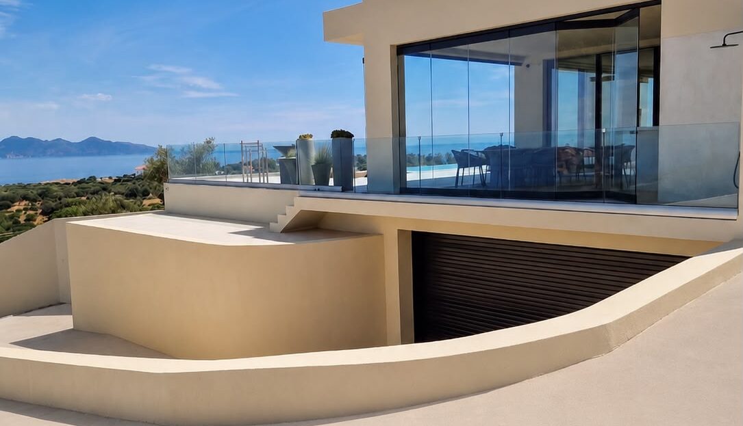 Ultra-Luxury Sea View Villa with Infinity Pool & Outdoor Bar – Agios Nikolaos
