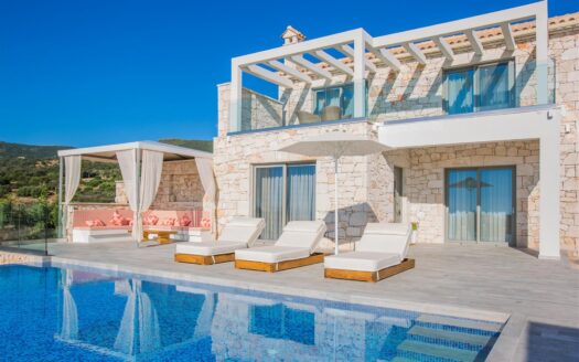 Luxury Stone Villa with Panoramic Sea Views Near Agios Nikolaos
