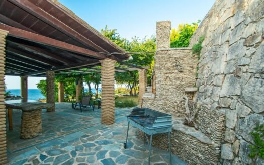 Seafront Property with Private Beach Access & Exceptional Investment Potential – Tragaki