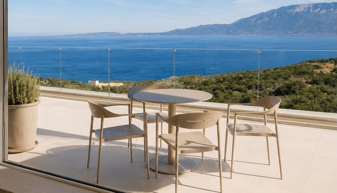 Ultra-Luxury Sea View Villa with Infinity Pool & Outdoor Bar – Agios Nikolaos