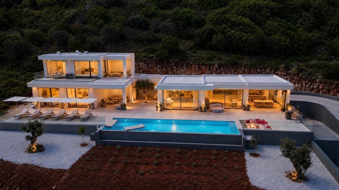 Ultra-Luxury Sea View Villa with Infinity Pool & Outdoor Bar – Agios Nikolaos