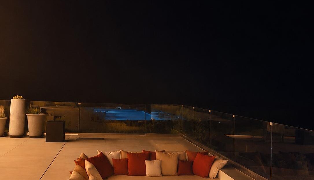 Ultra-Luxury Sea View Villa with Infinity Pool & Outdoor Bar – Agios Nikolaos