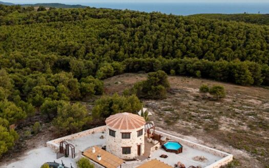 Unique Windmill House with Development Potential in Koiliomenos