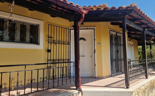Charming 3-Bedroom Villa with Private Pool and Mountain View in Pantokratoras, Zakynthos