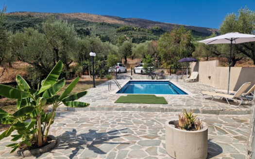 Charming 3-Bedroom Villa with Private Pool and Mountain View in Pantokratoras, Zakynthos
