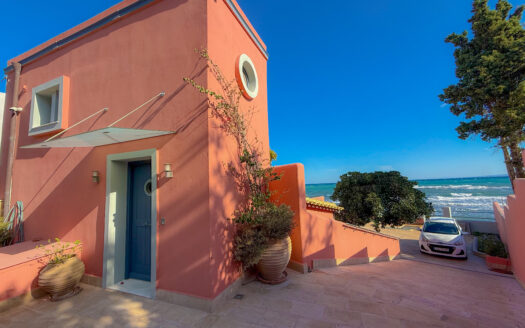 Characterful seafront property ā True Ionian bliss